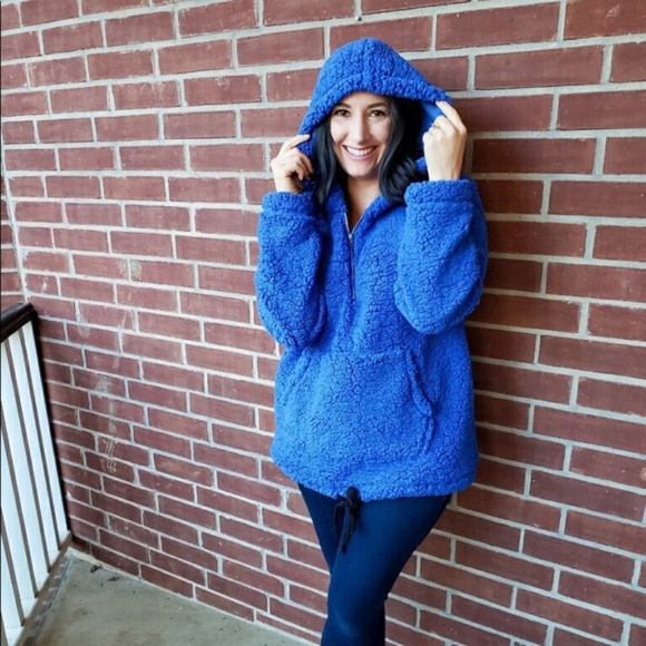 💙ONE LEFT💙 Half Zip Sherpa Hoodie - Picture 3 of 4